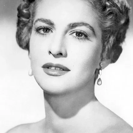  Carmen Montejo