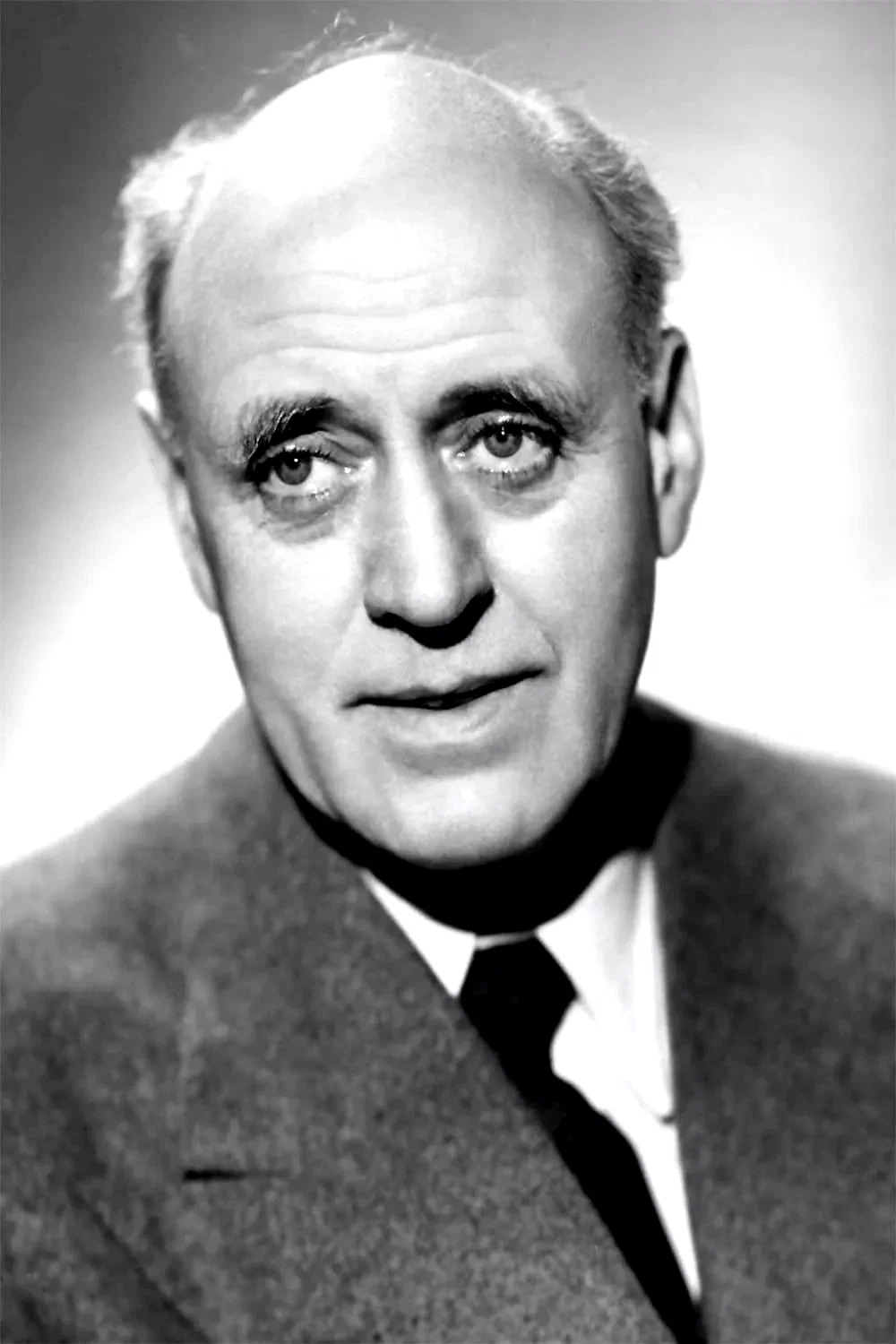  Alastair Sim