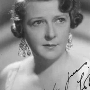  Marie Lohr