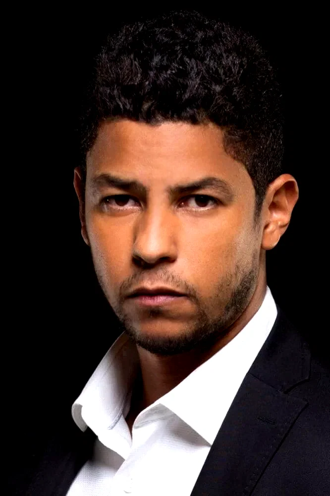  Héctor Aníbal