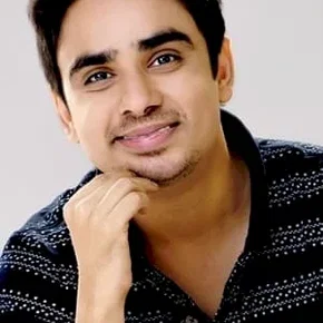 Photo star :  Ashish Verma