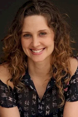  Paula Possani photo
