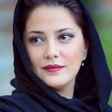  Tannaz Tabatabaei