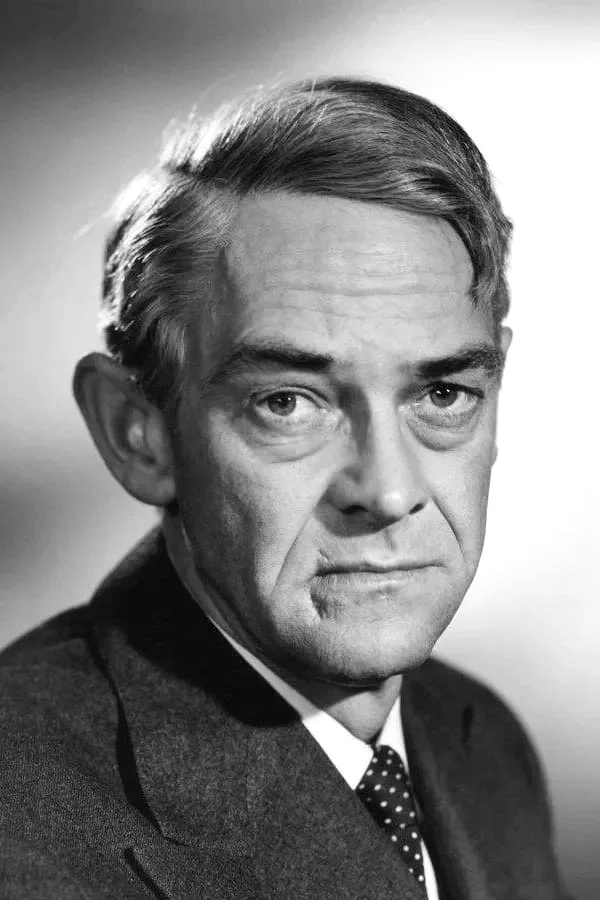  John McIntire