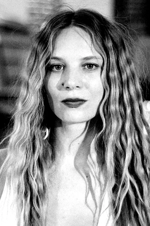 Lilith Stangenberg