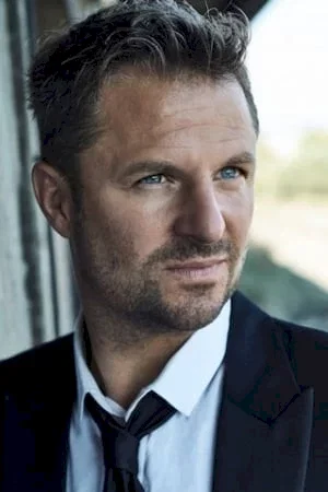 Philipp Hochmair photo
