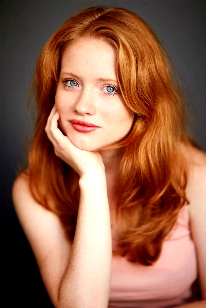  Alyzée Costes