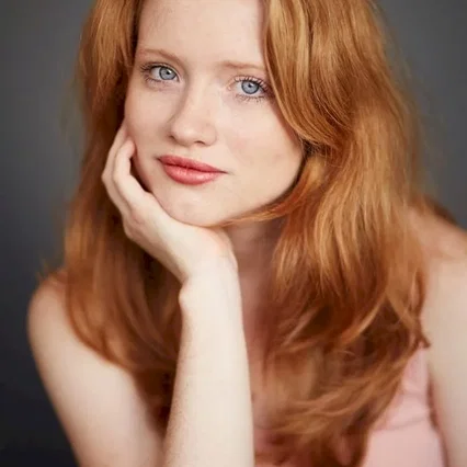  Alyzée Costes