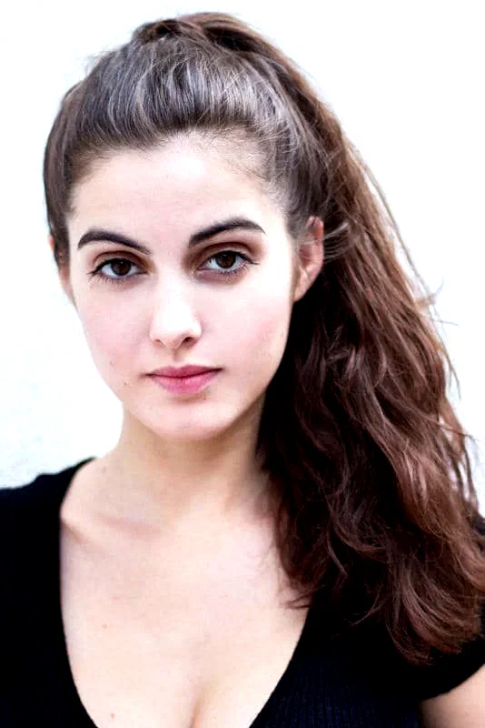  Claire Chust