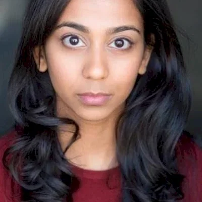 Anjana Vasan