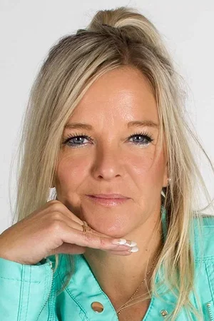  Amy Clare Beales photo