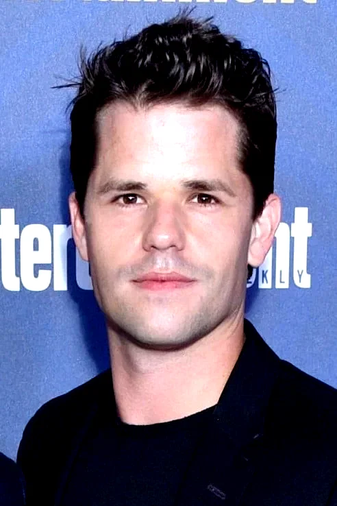 Max Carver