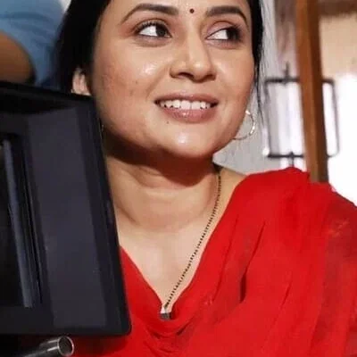  Brinda Trivedi