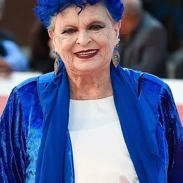Lucia Bose