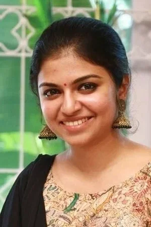  Raveena Ravi