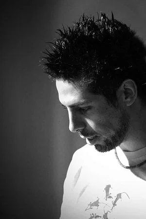  Carlos Baena photo
