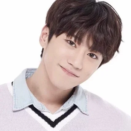  Lee Jun-young