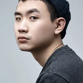 Photo star :  Lee Suk-hyeong