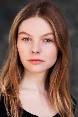  Nell Hudson photo