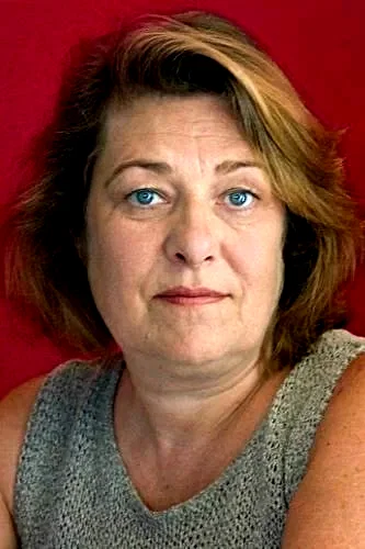  Marie Berto