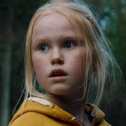  Rakel Lenora Fløttum