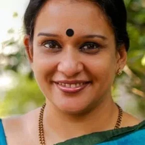Photo star :  Maala Parvathi