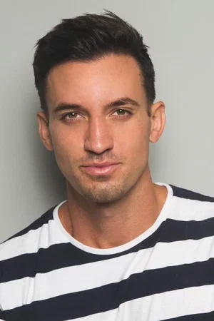  Travis Bravo-Thomas photo