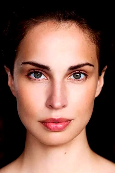 Heida Reed