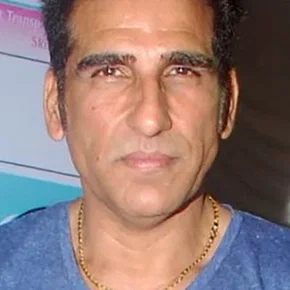 Photo star :  Mukesh Rishi