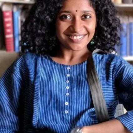  Indira Tiwari