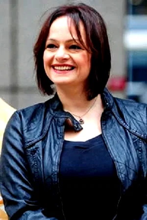  Selen Uçer