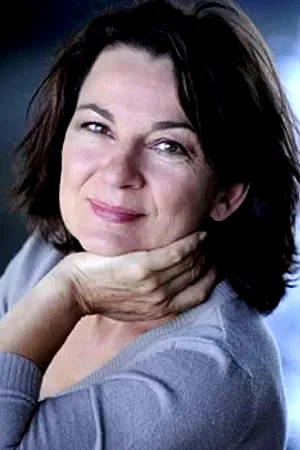  Jocelyne Sand