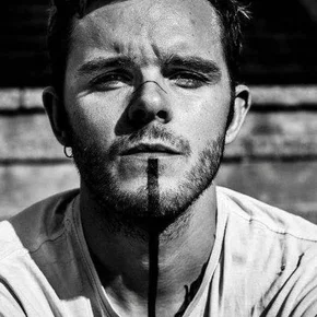 Photo star :  Claudius Pan