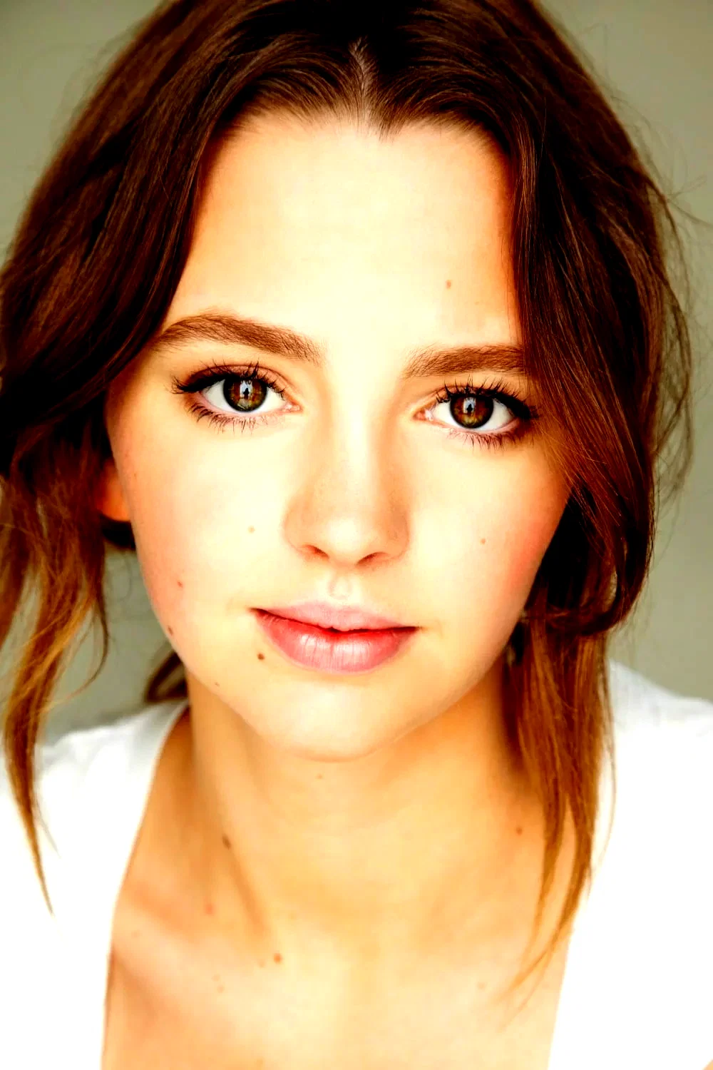  Natasha Bassett