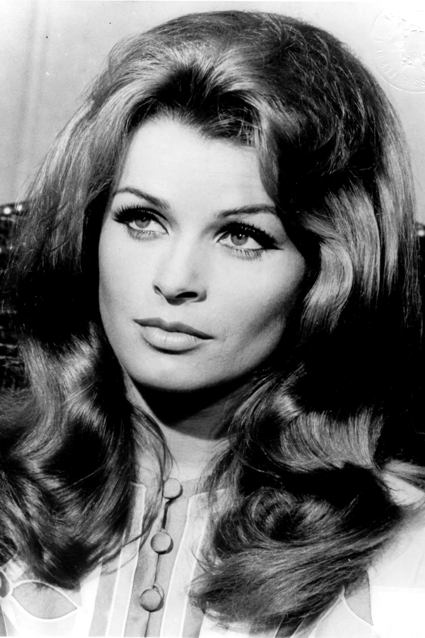  Senta Berger