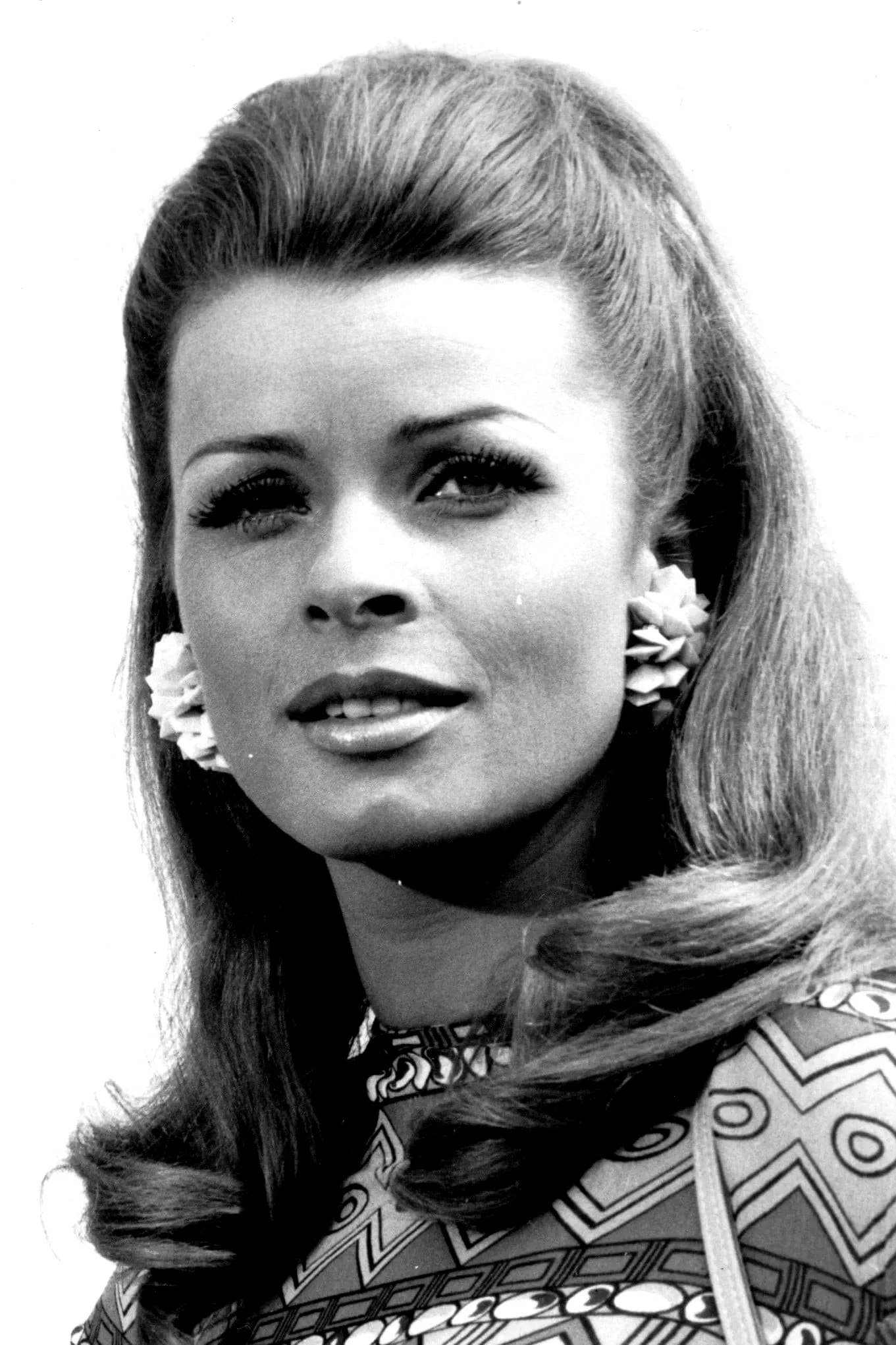  Senta Berger