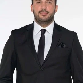 Photo star :  Ferit Aktuğ