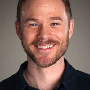 Photo star :  Aaron Ashmore