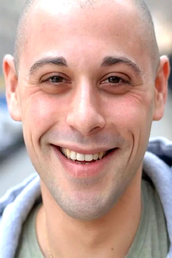  Evan Shafran