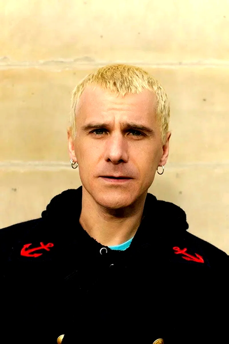  Biño Sauitzvy