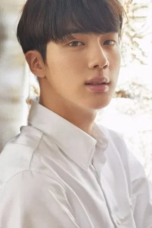  Kim Seok-jin photo