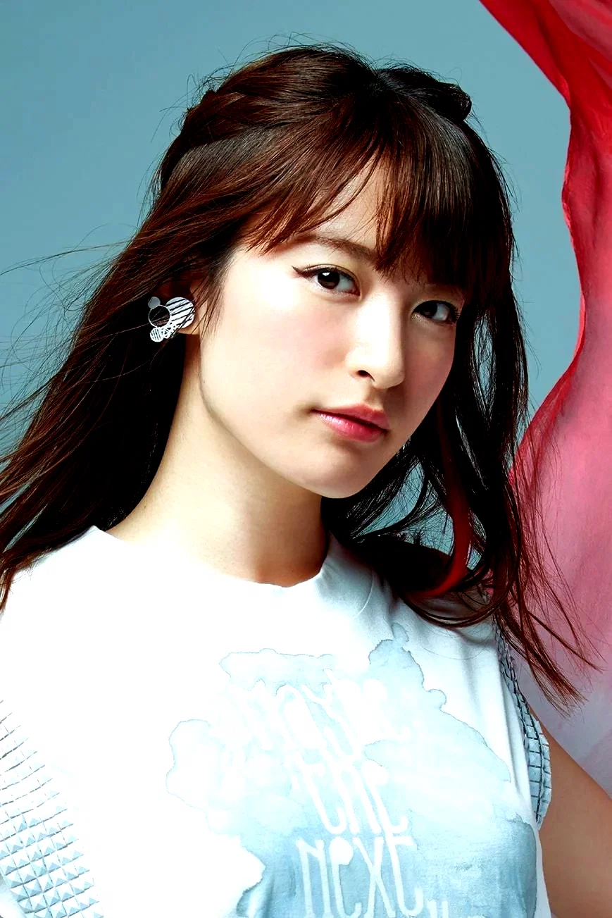  Mikako Komatsu