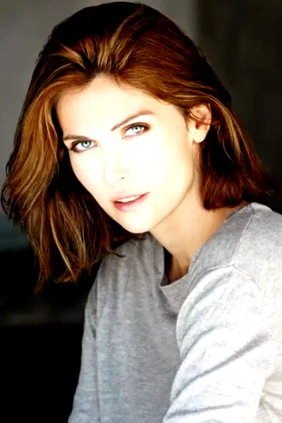  Yelena Popovic