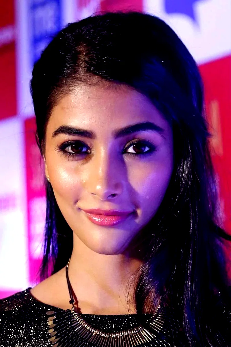  Pooja Hegde