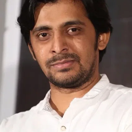 Priyadarshi Pullikonda