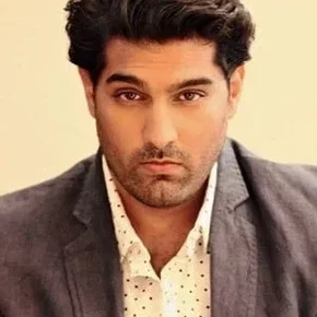 Photo star :  Kunaal Roy Kapur
