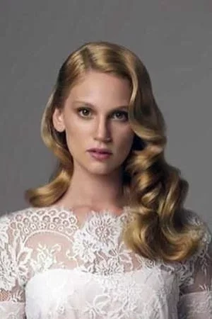  Farah Zeynep Abdullah photo