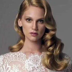 Photo star :  Farah Zeynep Abdullah