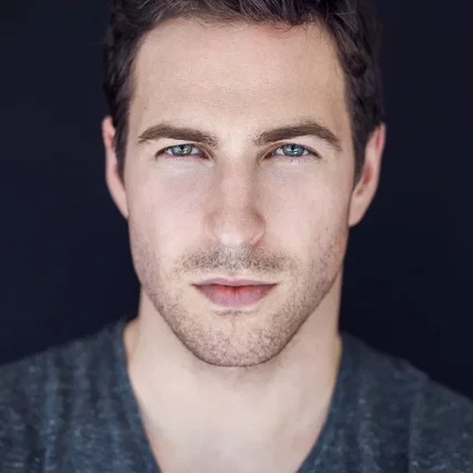  Tristan Shire