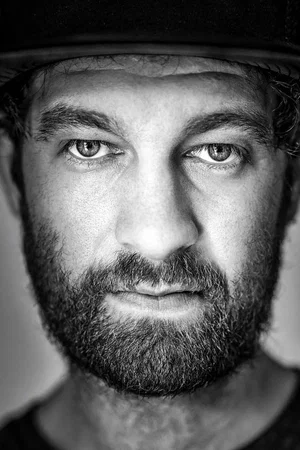  Renan Ozturk